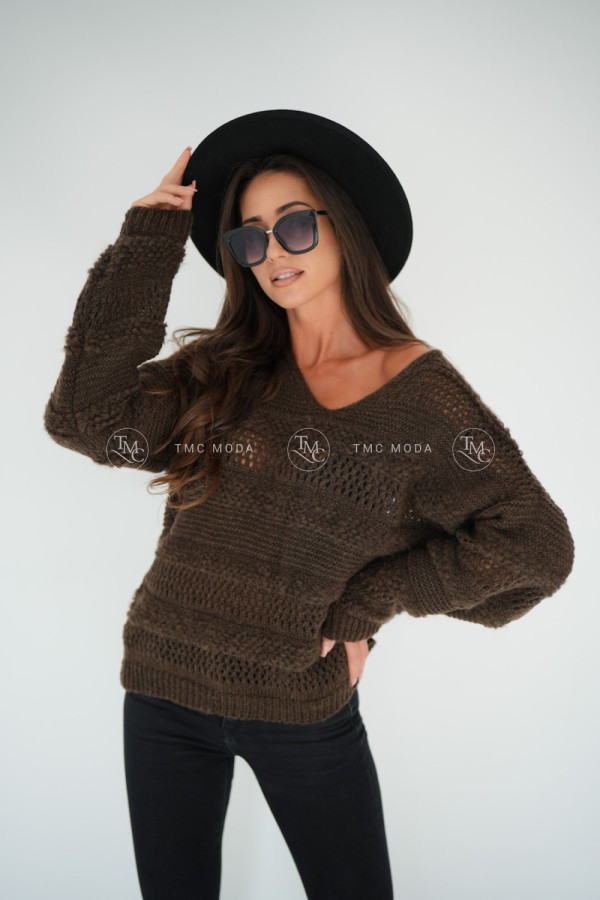 SWETER AIRY CHOCO 1