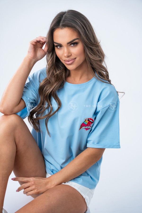 T-SHIRT DELICIOUS BŁĘKITNY